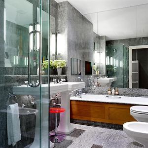 Luxury King Room